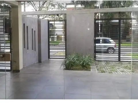 VENTA Depto 3 ambientes con cochera en Moron