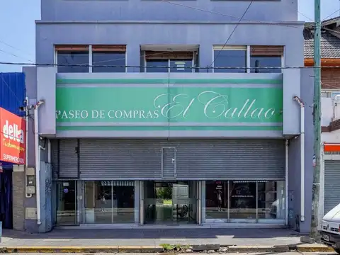 VENTA GALERIA DE LOCALES + CASA 6 AMB GRAND BOURG