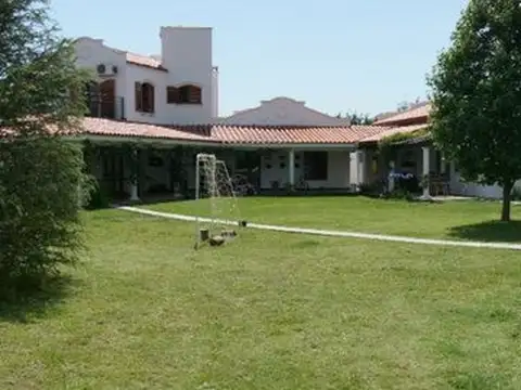 Casa en Venta de 5 dormitorios