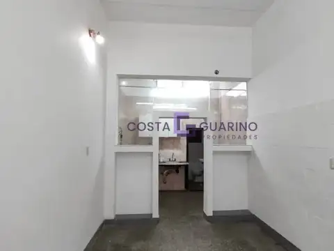 Depto Tipo Casa en Alquiler de Monoambiente