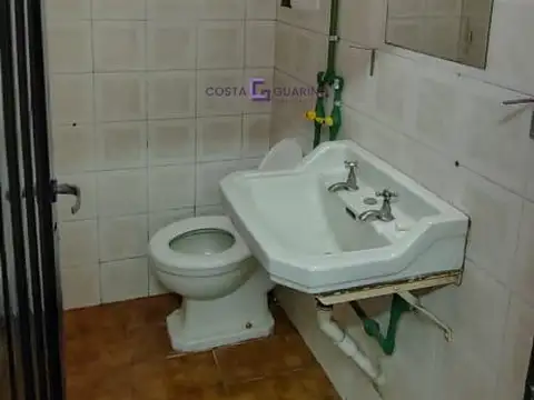 Monoambiente planta baja al frente