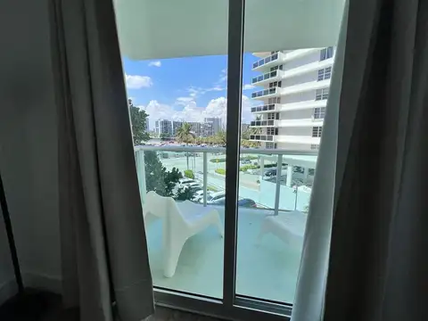 Departamento en Alquiler Temporal con 1 cocheras