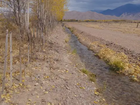 Terreno en Venta en Uspallata, USD 100.000