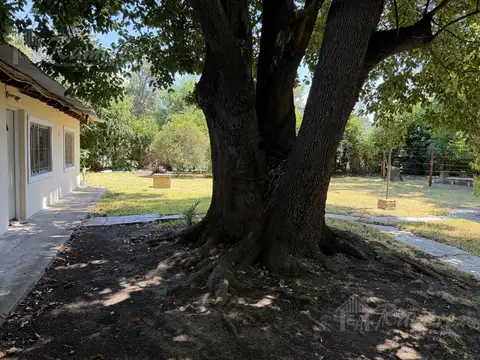 Casa en Alquiler en Francisco Alvarez, $ 500.000