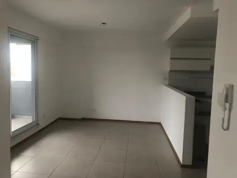 Departamento en Alquiler en Echesortu, $ 490.000