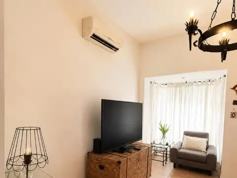 Casa en Venta en Quilmes Oeste, USD 160.000