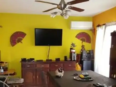  Departamento de 3 Ambientes Excelente Estado de Conservación!!!