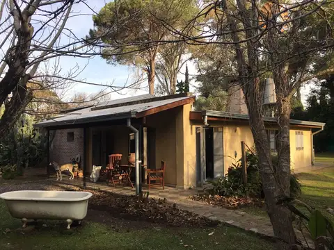 Casa en venta en Arturo Seguí - 3 dormitorios