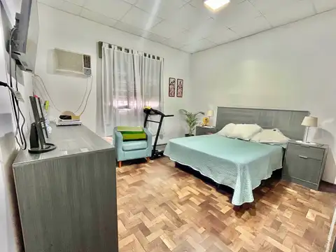 VENTA/ PERMUTA- Casa de dos dormitorios con jardín y cochera- Cañada de Gómez, Santa Fe