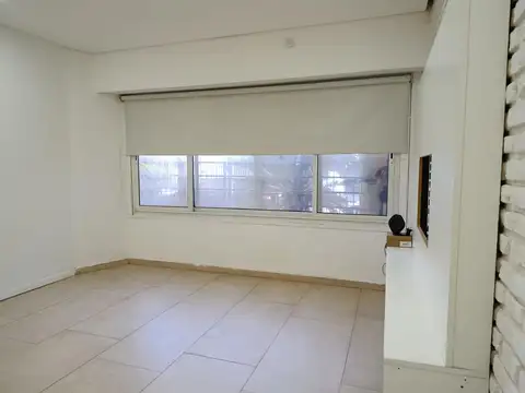 J. Valle 760 , Piso PB