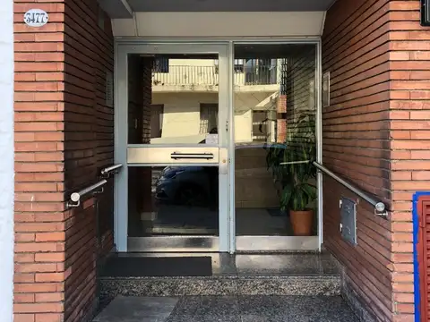 DOCTOR PEDRO IGNACIO RIVERA 3400, Piso 6