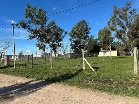 Avenida Hipólito Yrigoyen 23600