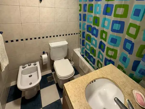 Departamento 3 ambientes con 2 baños
