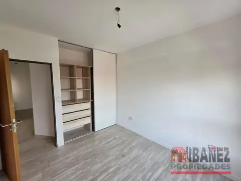 Depto Tipo Casa en Venta al Este