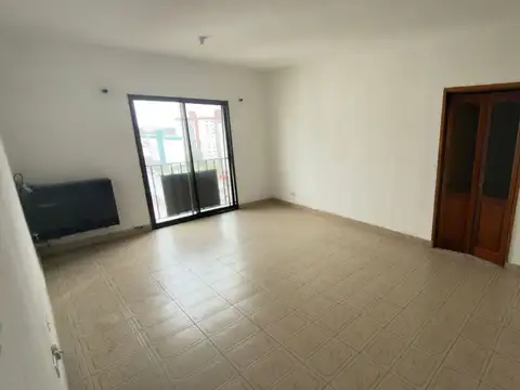 Departamento en Alquiler de 4 ambientes