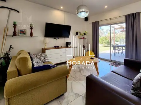 Casa en Venta con 2 cocheras