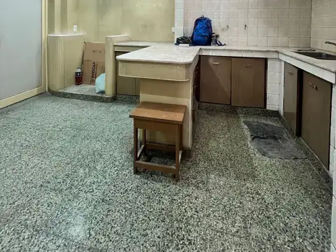 Casa en Alquiler en Flores, $ 1.750.000