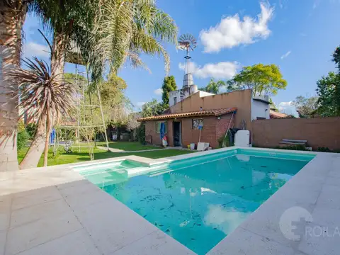 Depto Tipo Casa en Venta de 4 dormitorios
