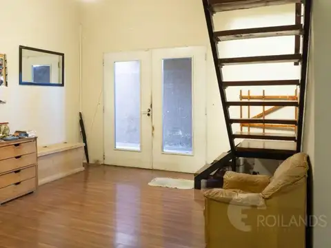 Depto Tipo Casa 5 ambientes con 2 baños