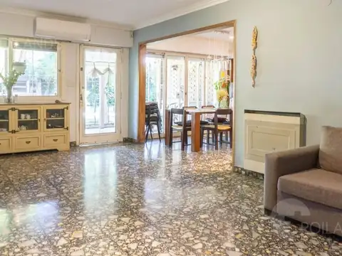 Depto Tipo Casa en Venta 60 años