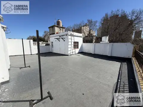 Depto Tipo Casa en Venta 40 años