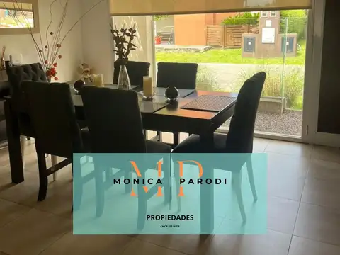 Casa 4 ambientes con 2 baños