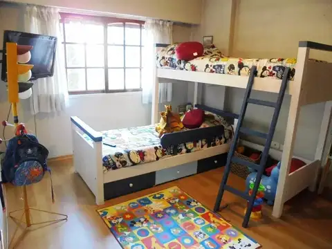 Departamento 4 ambientes con 2 baños