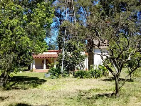 Venta de Campo de 8,6 has con casa a reciclar en Cortines, Luján - ACEPTA FINANCIACION