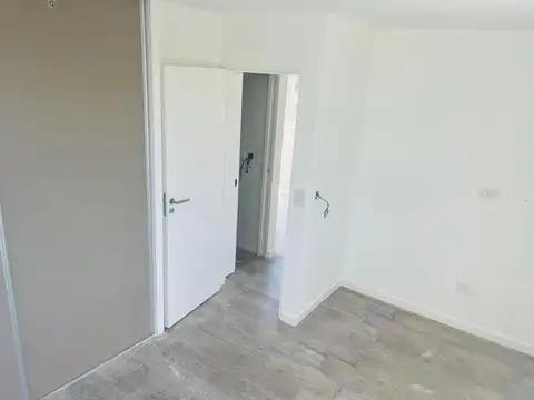 Departamento en Venta al Este