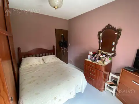 Casa 4 ambientes con 1 baño