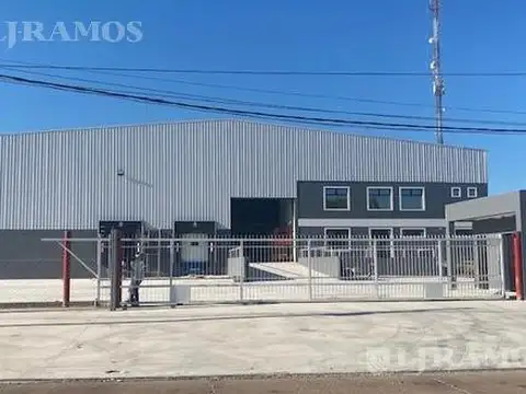 Depósito en Parque Industrial Pilar