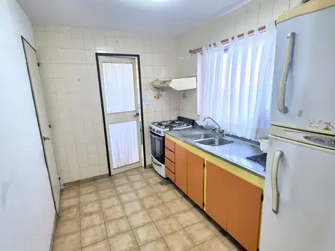 Departamento 4 ambientes con 1 baño