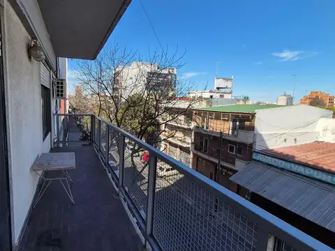 Departamento 4 ambientes con 1 baño