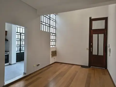 Depto Tipo Casa en Alquiler de 2 dormitorios