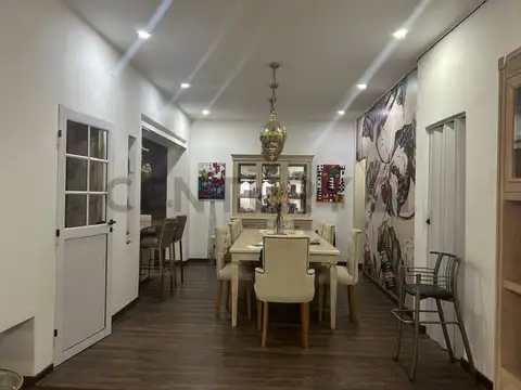 Departamento 4 ambientes con 3 baños