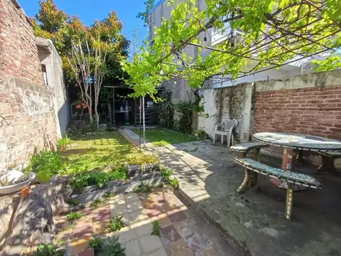 VENTA PH 3 AMB APTO COMERCIAL AL FRENTE EN V TESEI