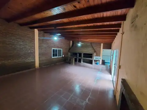 PROPIEDAD EN VENTA CONSTRUIDA SOBRE LOTE DE 1532m2