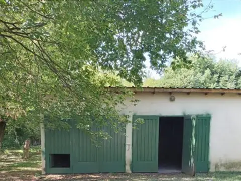 La Rioja 23, La Reja, Provincia De Buenos Aires, Argentina