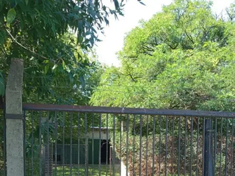 La Rioja 23, La Reja, Provincia De Buenos Aires, Argentina