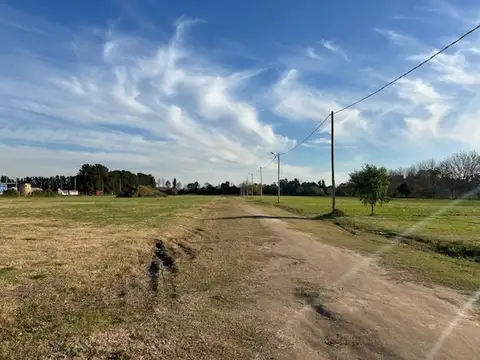Terreno en Venta en Pilar, USD 1.225