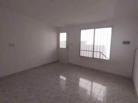 Departamento en Alquiler en Salta, $ 350.000