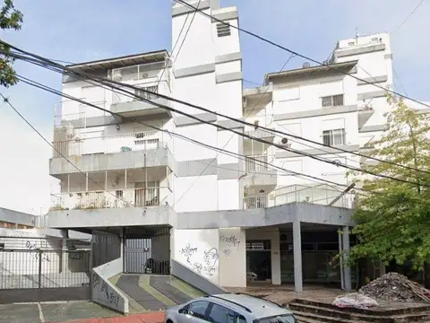De Los Robles 3000, Piso -2