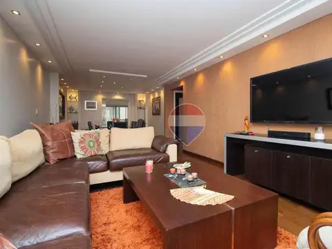 Departamento en Venta de 4 dormitorios