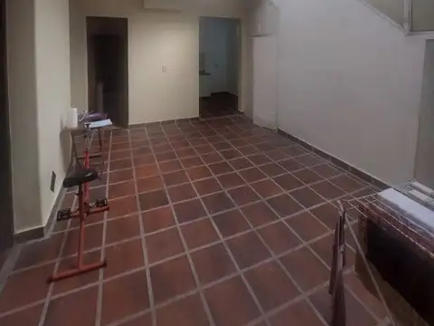 Depto Tipo Casa en Venta al Este