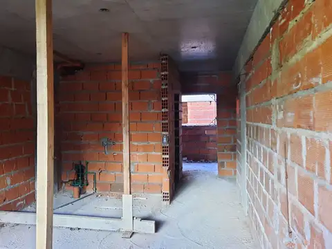 Gabriela Mistral 3600, Piso 1