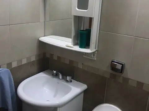 Departamento 2 ambientes con 1 baño