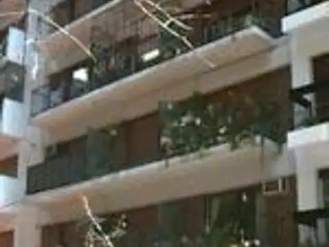 Local de Negocio a la calle con Sotano