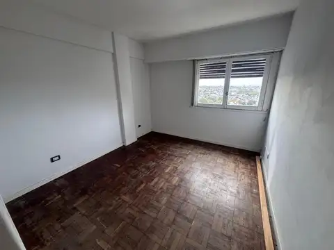 Departamento 3 amb con balcón - MUY BUENO - Mar del Plata