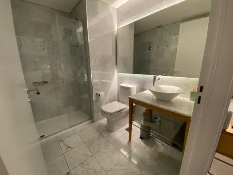 Departamento en Alquiler con 1 cocheras