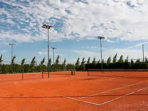 Terreno en Venta 20  mts Fondo